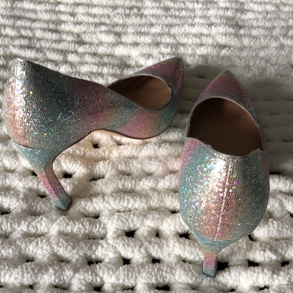 Badgley Mischka “Jewel”,pointed toe, stiletto heel.Rainbow glitter. Size 8. NWOT - Picture 3 of 7